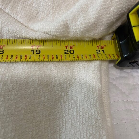 Madewell Cropped Ivory Sweatshirt w/Elbow Patches Size Medium NWOT - Picture 8 of 9